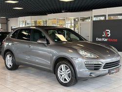 Grau Gebraucht 2012 Porsche Cayenne SUV | 15.970 € (Fairer Preis)