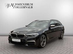 Saphirschwarz Gebraucht 2019 BMW 550 Kombi | 35.490 € (Guter Preis)