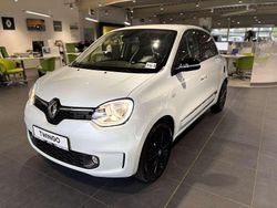 Weiß Gebraucht 2023 Renault Twingo Urban Night Kleinwagen | 13.890 € (Fairer Preis)