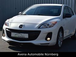 Weiß Gebraucht 2013 Mazda 3 Inclusive Limousine | 9.990 € (Fairer Preis)
