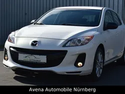 Weiß Gebraucht 2013 Mazda 3 Inclusive Limousine | 9.990 € (Fairer Preis)