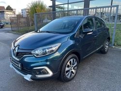 Grün Gebraucht 2019 Renault Captur Collection SUV | 13.950 € (Fairer Preis)