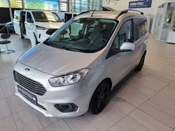 Polarsilber metallic Gebraucht 2019 Ford Tourneo Courier Titanium Van / Kleinbus | 13.990 € (Fairer Preis)