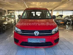 Rot Gebraucht 2015 VW Caddy Van / Kleinbus | 14.990 € (Guter Preis)