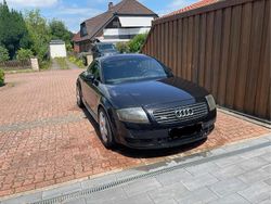 Schwarz Gebraucht 1999 Audi TT Coupé | 7.500 €