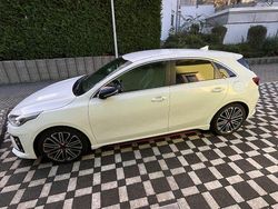 Weiß Gebraucht 2020 Kia Ceed GT Limousine | 22.999 € (Fairer Preis)