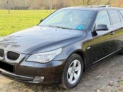 Schwarz Gebraucht 2010 BMW 520 Exclusive Kombi | 5.300 € (Superpreis)