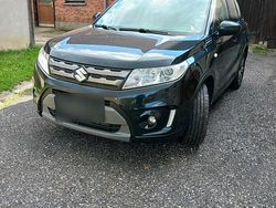 Schwarz Gebraucht 2016 Suzuki Vitara SUV | 9.500 € (Guter Preis)