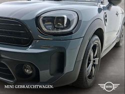 Grün Gebraucht 2022 Mini Cooper Countryman SUV | 29.910 € (Etwas zu teuer)