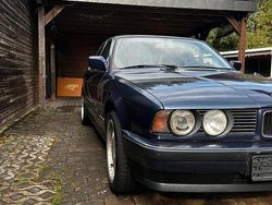 Blau Gebraucht 1989 BMW 525 Limousine | 5.500 €