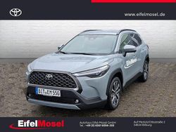 Grau Gebraucht 2024 Toyota Corolla Cross Basis SUV | 37.460 € (Fairer Preis)