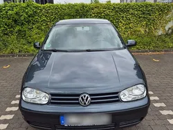 Grau Gebraucht 2003 VW Golf IV Ocean Kleinwagen | 900 € (Superpreis)