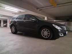 Schwarz Gebraucht 2006 Mercedes 320 Limousine | 8.900 € (Etwas zu teuer)