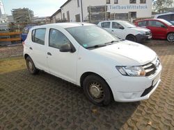 Weiß Gebraucht 2014 Dacia Sandero Essentiel Limousine | 1.680 € (Superpreis)