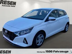 Weiß Gebraucht 2022 Hyundai i20 Select Limousine | 15.480 € (Fairer Preis)