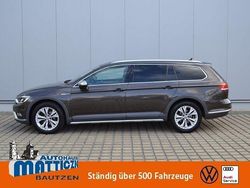 Braun (black oak brown metallic) Gebraucht 2018 VW Passat Alltrack R Kombi | 25.858 € (Fairer Preis)
