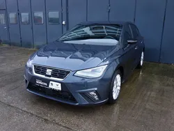 Grau Gebraucht 2023 Seat Ibiza FR Limousine | 18.790 € (Fairer Preis)