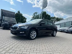 Schwarz magic perleffekt Gebraucht 2022 Skoda Scala Ambition Kleinwagen | 17.990 € (Fairer Preis)