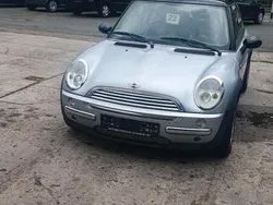 Grau Gebraucht 2001 Mini Cooper Kleinwagen | 1.699 € (Fairer Preis)