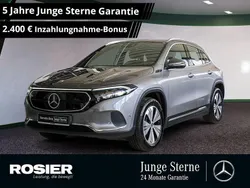 Grau Gebraucht 2022 Mercedes EQA350 Advanced Plus SUV | 32.480 €