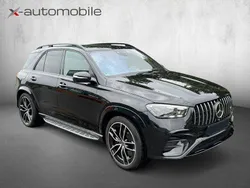 Schwarz obsidianschwarz metallic (metallic) Gebraucht 2023 Mercedes GLE450 AMG AMG SUV | 94.950 € (Teuer)