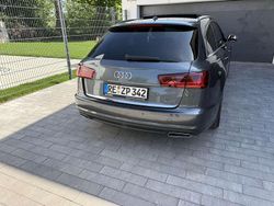 Grau Gebraucht 2015 Audi A6 Kombi | 24.000 €