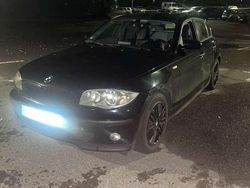 Schwarz Gebraucht 2006 BMW 118 Kleinwagen | 2.000 € (Fairer Preis)