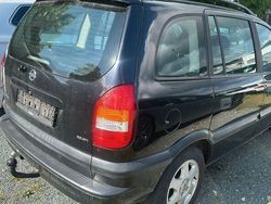 Blau Gebraucht 2003 Opel Zafira Van / Kleinbus | 600 € (Superpreis)