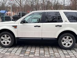 Weiß Gebraucht 2009 Land Rover Freelander 2 S SUV | 4.500 € (Fairer Preis)