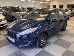 Blau Gebraucht 2015 Ford Fiesta Trend Kleinwagen | 4.999 € (Fairer Preis)