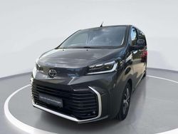 Titanium grey metallic Gebraucht 2024 Toyota Proace Verso Club Kombi | 49.990 € (Teuer)