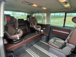 Braun Gebraucht 2009 VW T5 Highline Van | 18.500 € (Teuer)