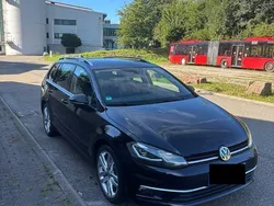 Schwarz Gebraucht 2020 VW Golf VII Highline Kombi | 19.850 € (Fairer Preis)