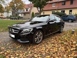 Schwarz Gebraucht 2017 Mercedes C350e Avantgarde Kombi | 18.750 € (Superpreis)