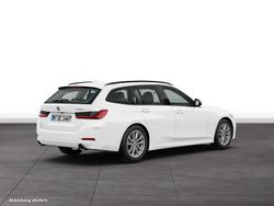 Gebraucht 2024 BMW 320 Comfort Edition Kombi | 41.066 € (Etwas zu teuer)