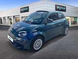 Grün Gebraucht 2023 Fiat 500e Kleinwagen | 24.880 € (Etwas zu teuer)
