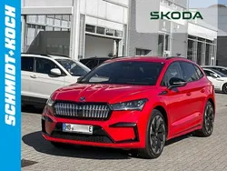 Velvet rot Gebraucht 2024 Skoda Enyaq iV SportLine SUV | 35.850 € (Fairer Preis)