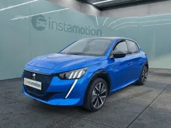 Blau Gebraucht 2022 Peugeot e-208 GT Kleinwagen | 20.540 € (Fairer Preis)