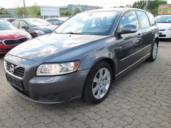 Grau Gebraucht 2011 Volvo V50 Business Edition Kombi | 5.390 € (Fairer Preis)