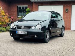 Schwarz Gebraucht 2002 VW Polo Basis Kleinwagen | 700 € (Fairer Preis)