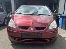 Rot Gebraucht 2006 Mitsubishi Colt Invite Limousine | 1.599 € (Fairer Preis)