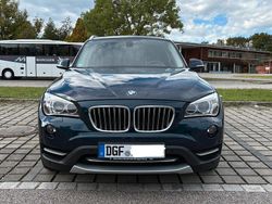 Blau Gebraucht 2012 BMW X1 Performance SUV | 12.300 €