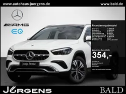 Weiss polarweiss Gebraucht 2024 Mercedes GLA180 Advanced SUV | 37.220 € (Fairer Preis)