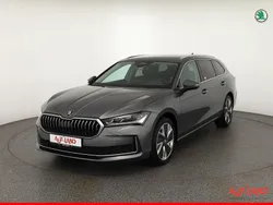 Graphitegrau metallic (metallic) Gebraucht 2024 Skoda Superb Kombi | 40.990 € (Superpreis)