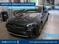 Olivgruen matt Gebraucht 2021 Mercedes E300 AMG line Limousine | 39.190 € (Fairer Preis)