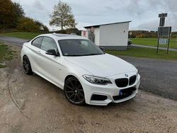 Weiß Gebraucht 2014 BMW 220 Sport Line Coupé | 12.700 € (Teuer)