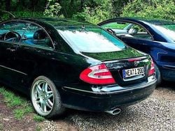 Schwarz Gebraucht 2003 Mercedes CLK500 Avantgarde Coupé | 9.500 € (Etwas zu teuer)