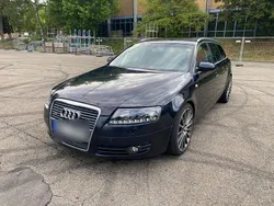 Blau Gebraucht 2005 Audi A6 Ambiente Kombi | 3.599 € (Fairer Preis)