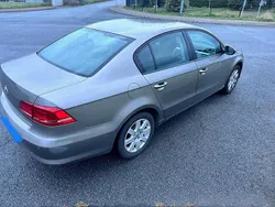 Braun Gebraucht 2012 VW Passat Limousine | 5.200 € (Guter Preis)