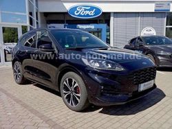 Obsidianschwarz Gebraucht 2021 Ford Kuga ST-Line X SUV | 25.900 € (Teuer)